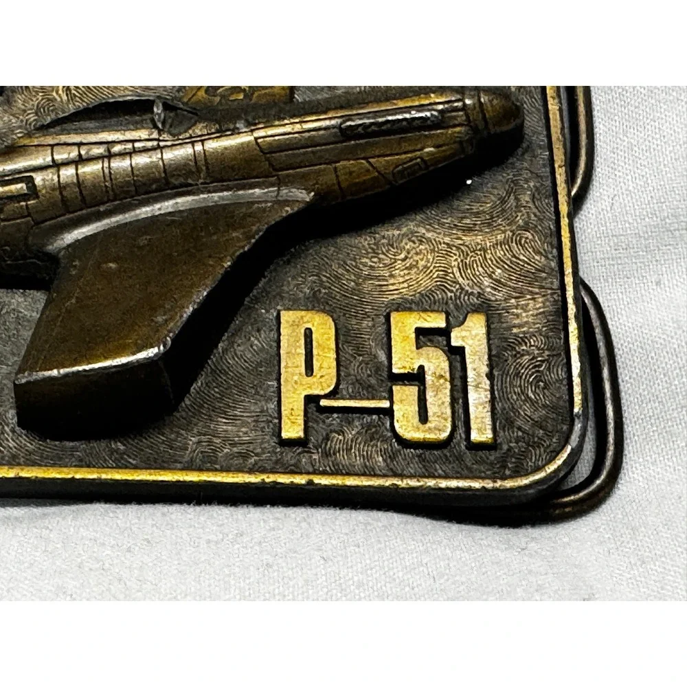 Vintage 1981 The Buckle Connection P-51 Mustang Airplane Belt Buckle‎ Brass Tone